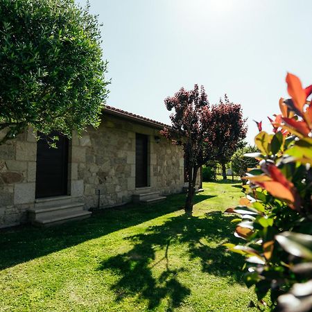 Os Miguelinos Pensionat Catoira Exteriör bild